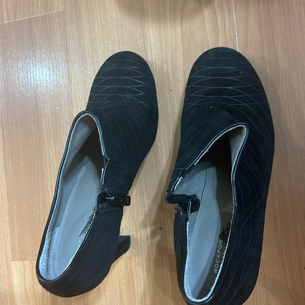 Ankle boots size 8